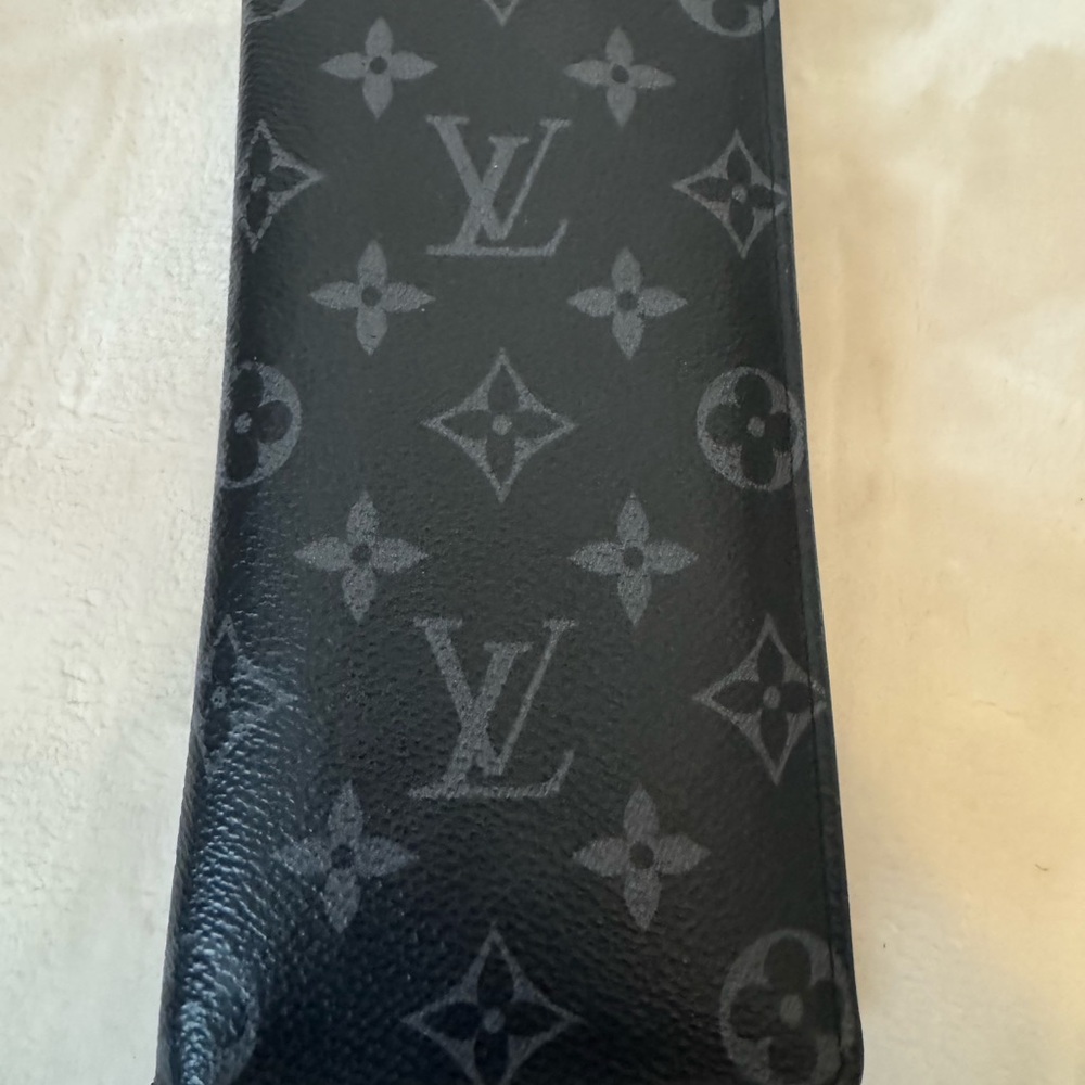 Louis Vuitton Black and Gray Monogram Brazza Wallet